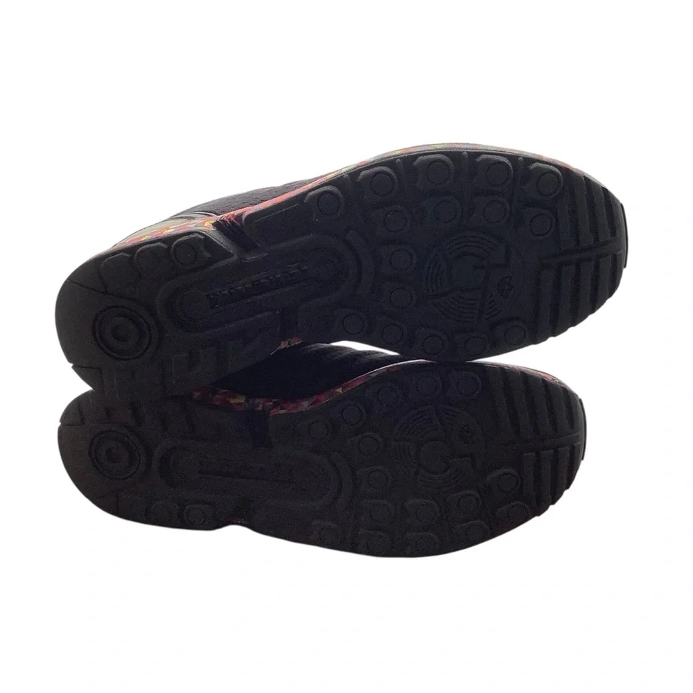 Adidas Torsion Black‎ Sneakers with Patterned Sole size 8